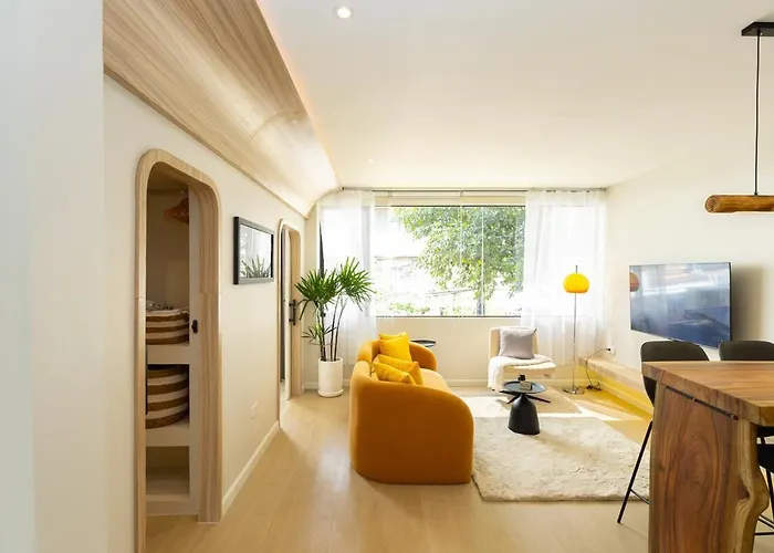 アパート 2 Bedrooms 4 Guests Private Floor At Sathorn *