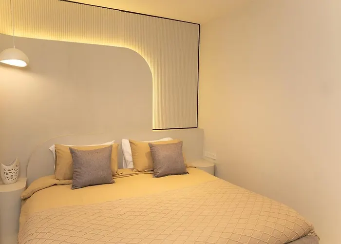 アパート 2 Bedrooms 4 Guests Private Floor At Sathorn