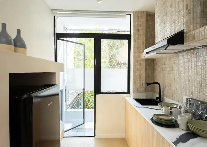 2 Bedrooms 4 Guests Private Floor At Sathorn アパート バンコク都