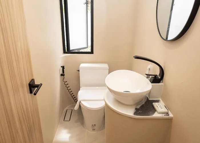 2 Bedrooms 4 Guests Private Floor At Sathorn アパート バンコク都